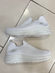 Baskets Ultra Light White – Fraîcheur & Confort absolu