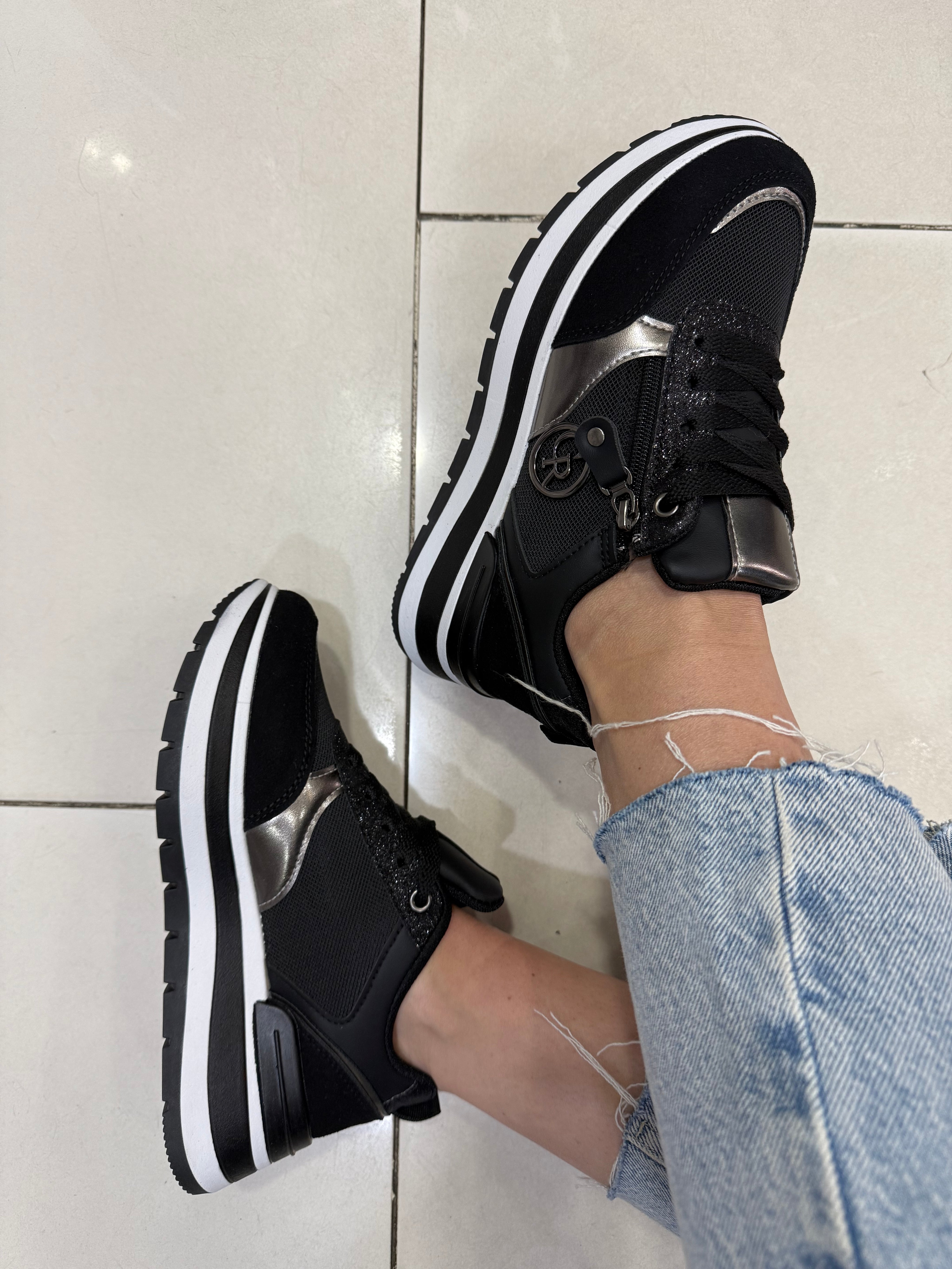 Zip & Go – La basket stylée qui vous simplifie la vie