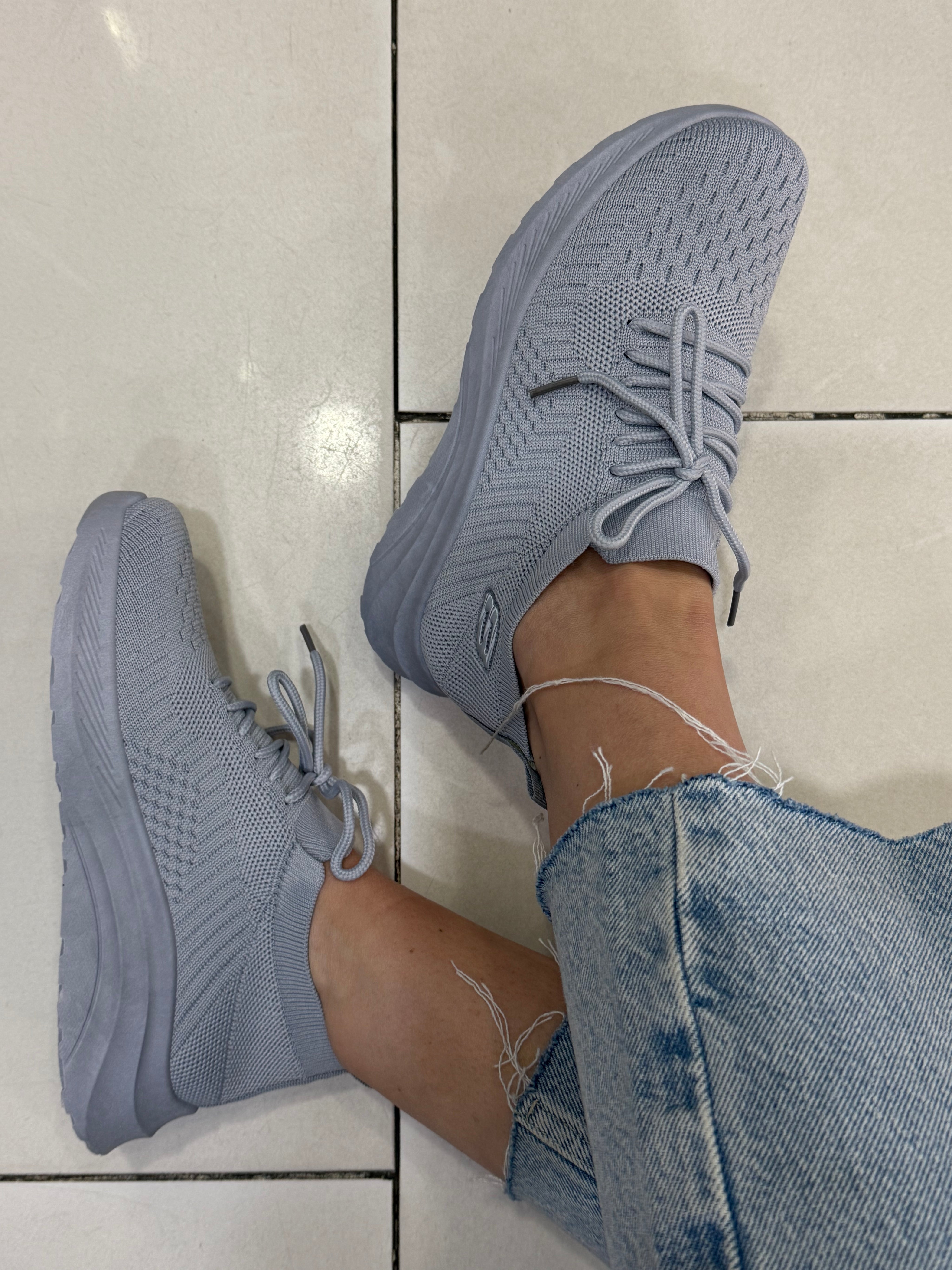 Cloud Step - La basket chaussette ultra confort gris clair