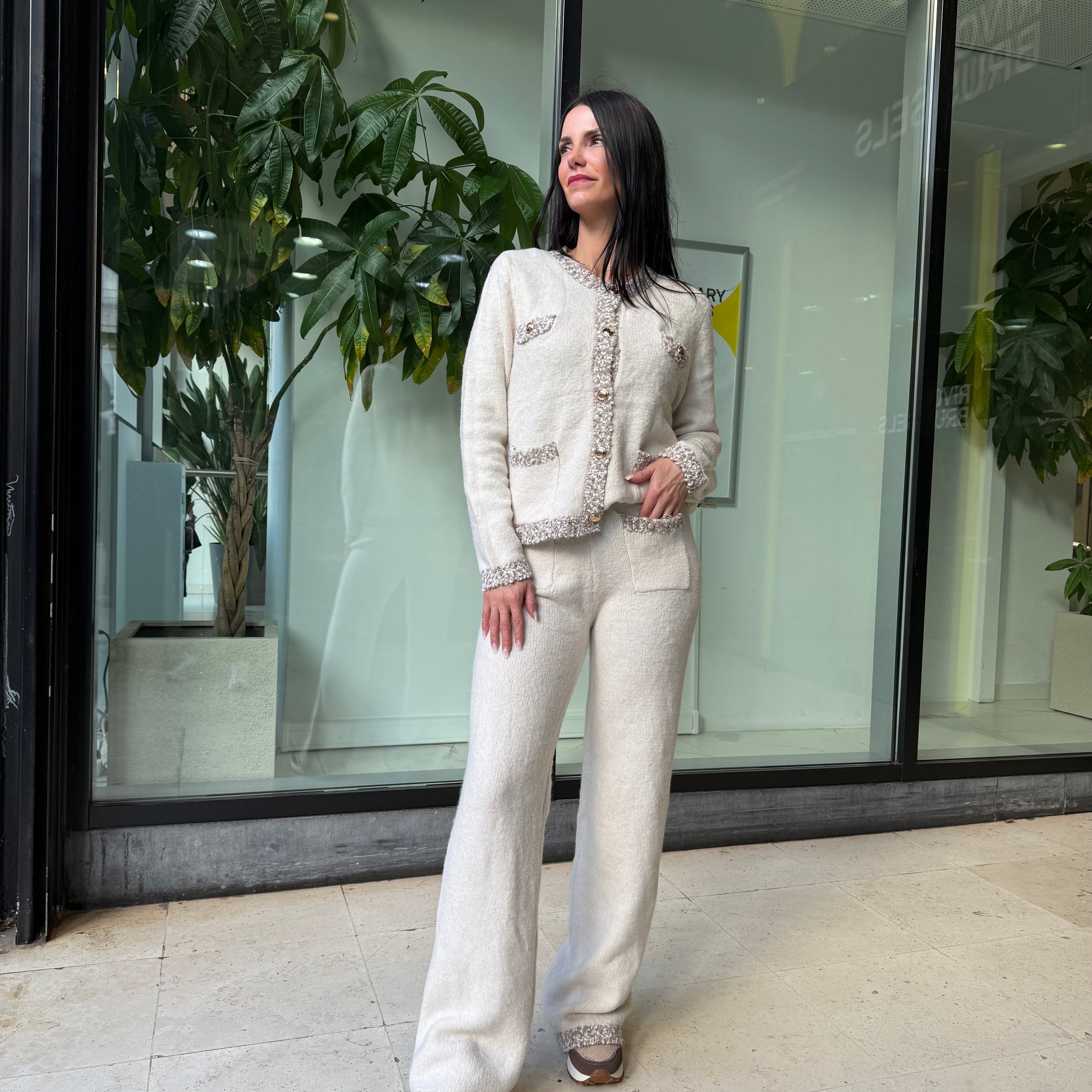 Ensemble femme chic beige Mocassino Uccle