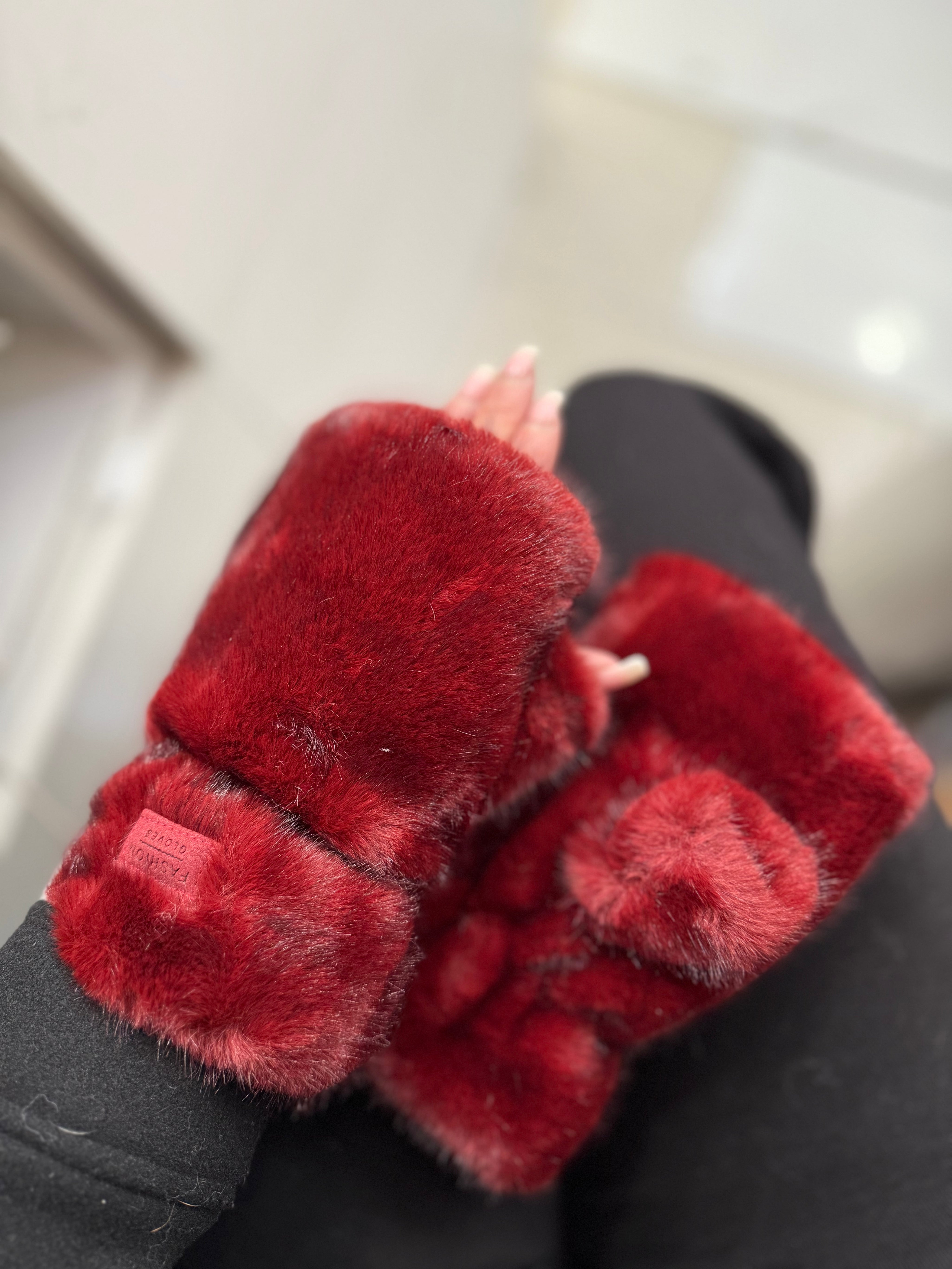 Gants fausse fourrure - bordeaux