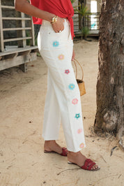 Jeans brodé fleurs - blanc