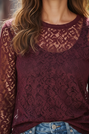 Blouse en dentelle - bordeaux