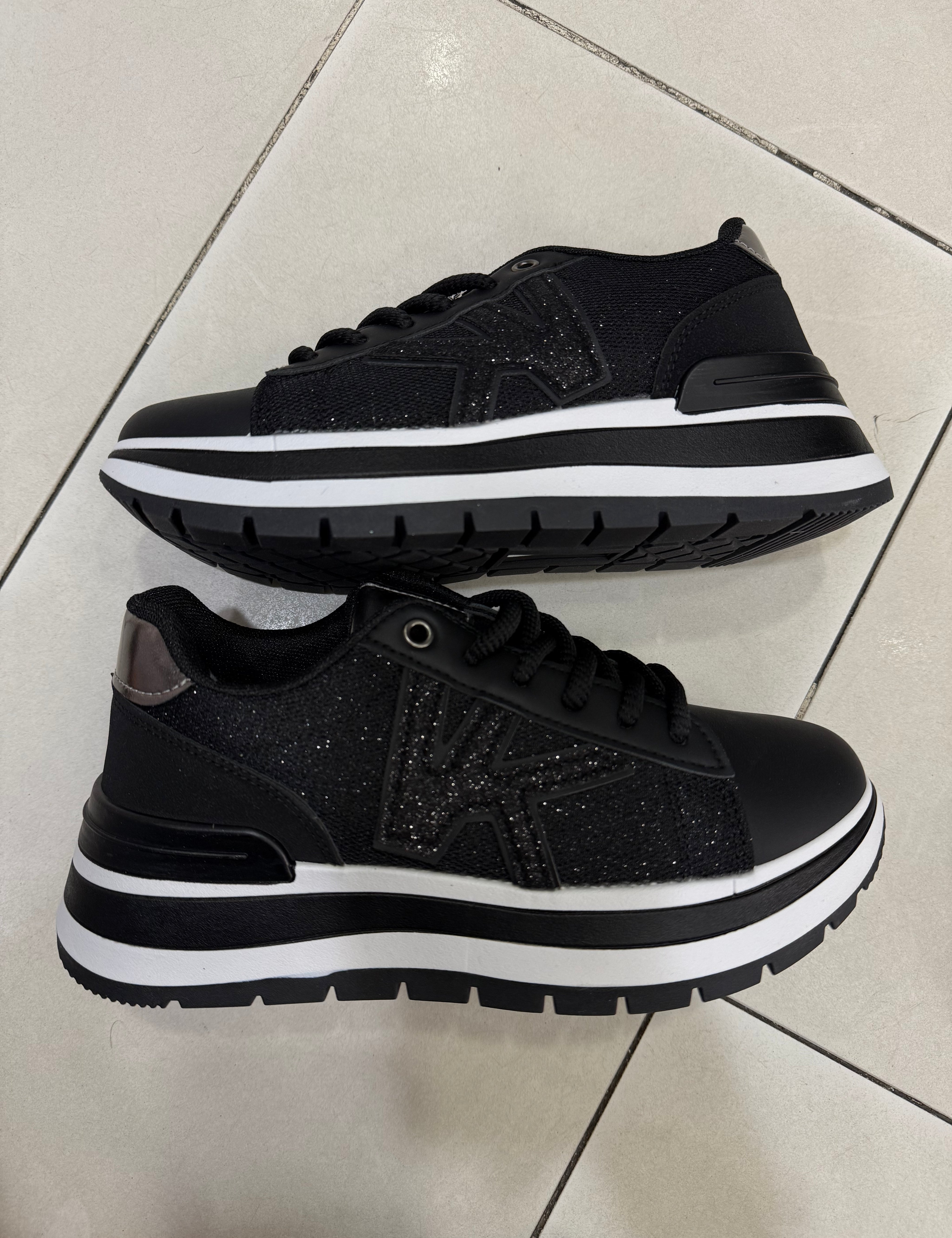 7DC8CFB8-3BA2-456A-AED9-53D9F0E5A502.jpg