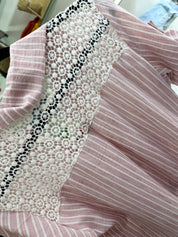 Chemise rayure dentelle - rose