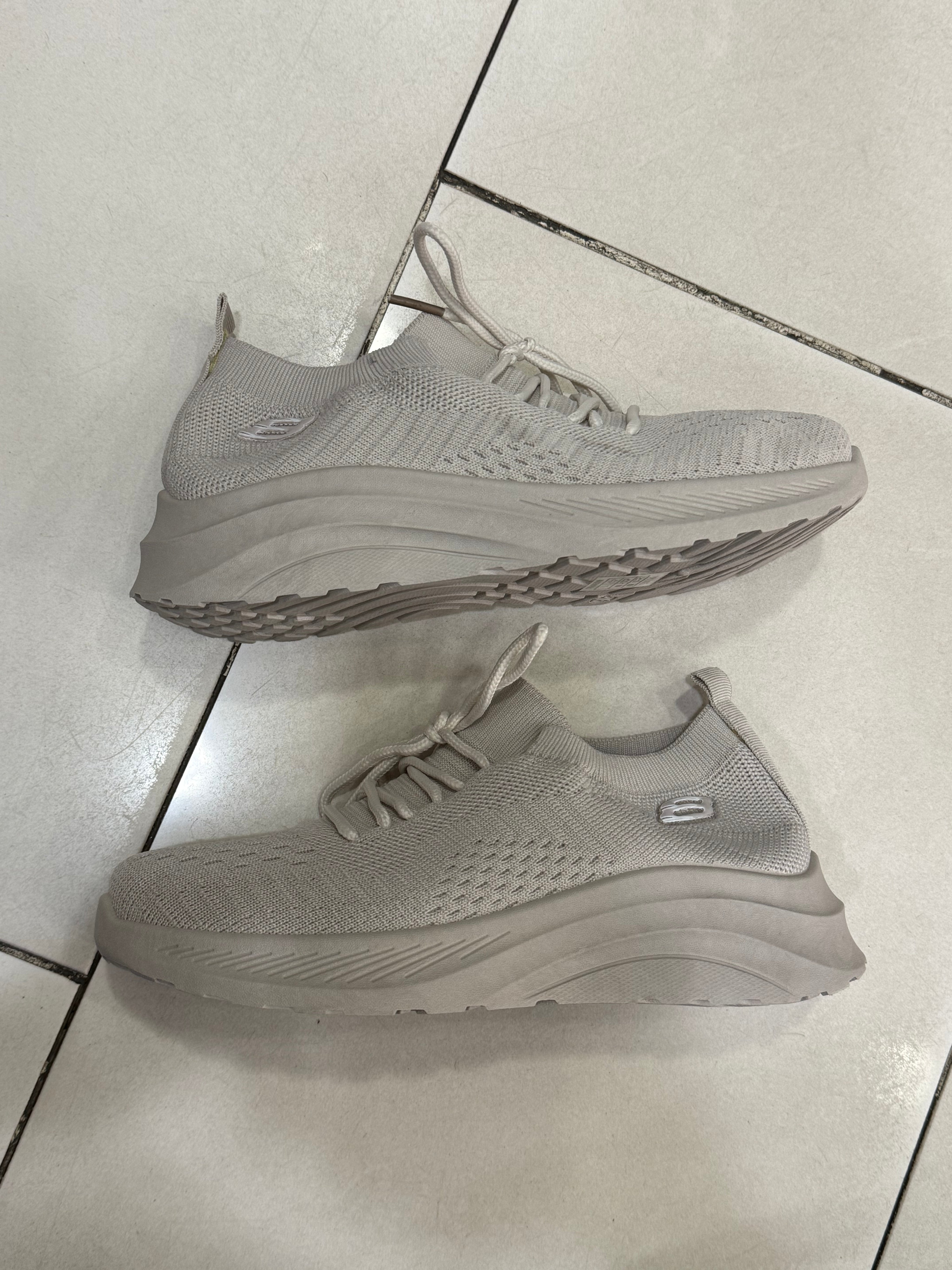 Soft Beige – La basket chaussette qui allie confort & douceur