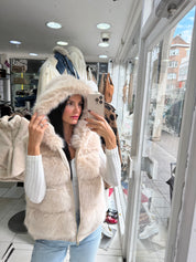 Gilet Nude Élégance