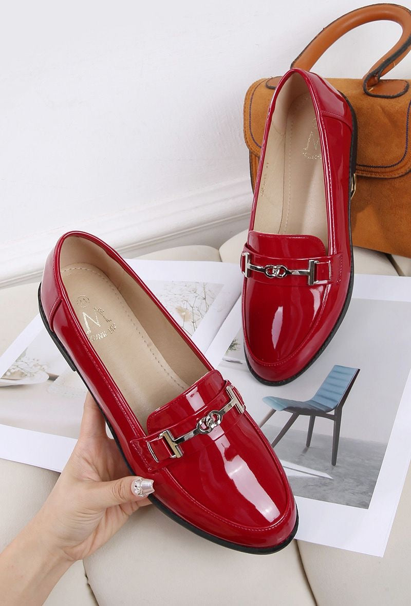 Mocassin boucle vernis