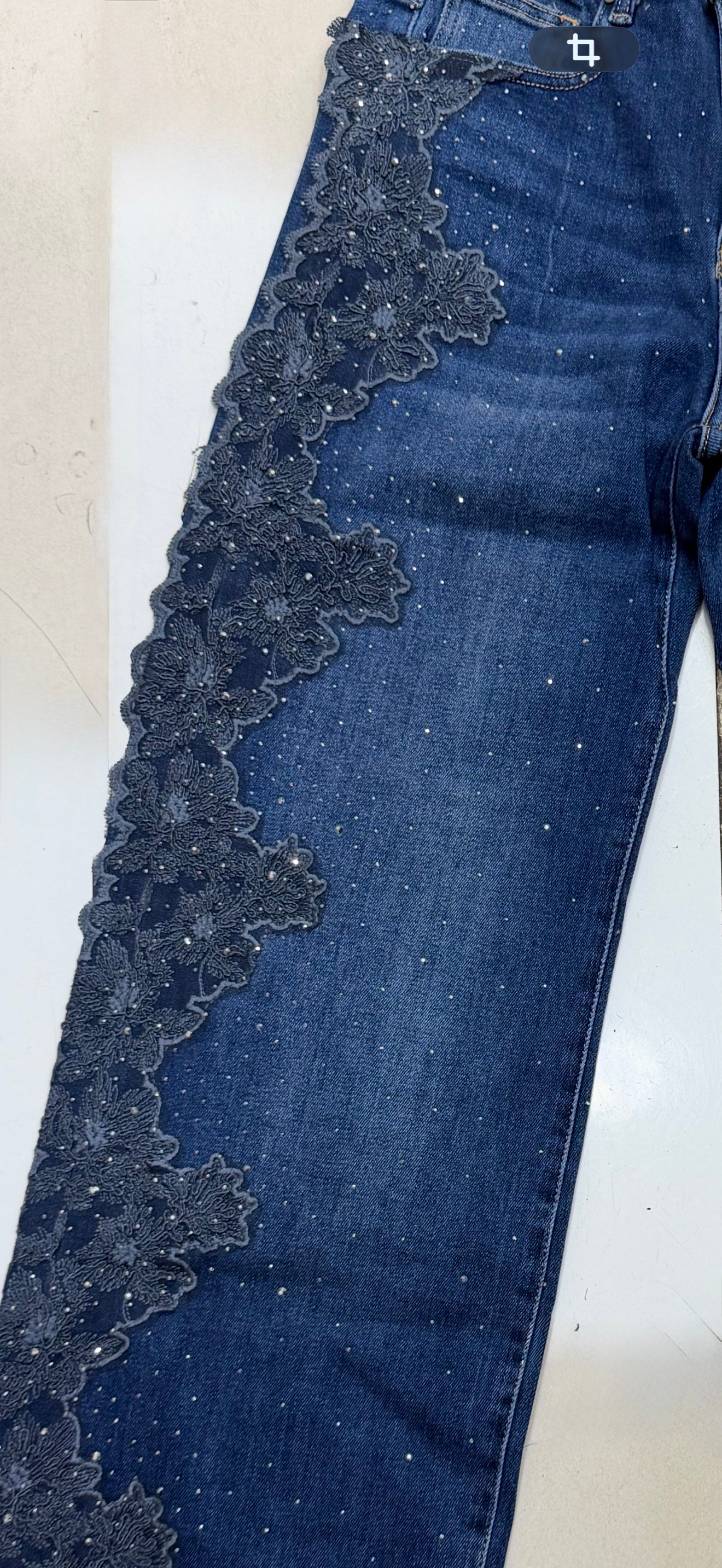 Jeans brodé strass