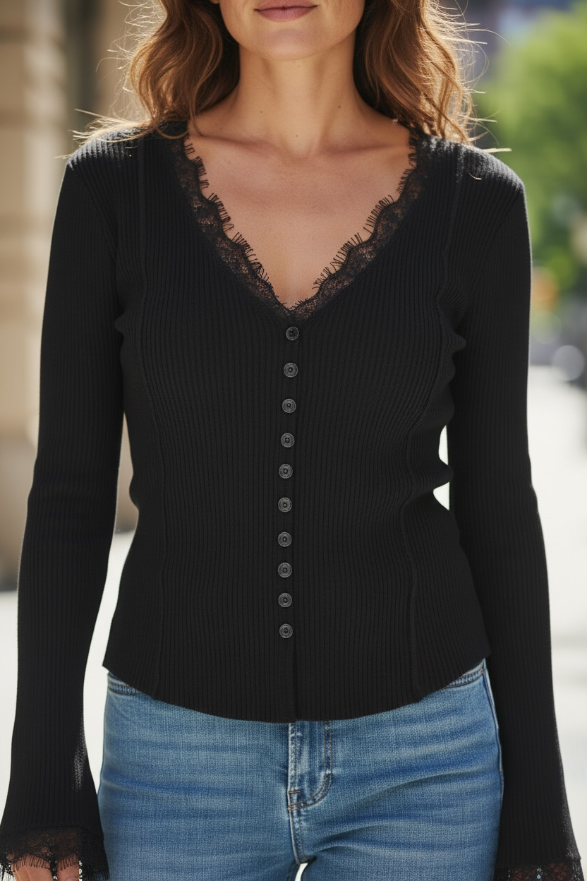 Pull côtelé à dentelle