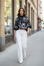 Pull oversize motif roses