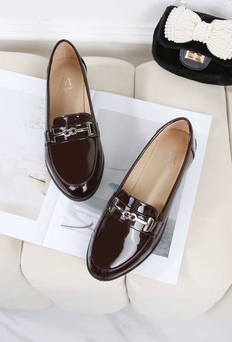 Mocassin boucle vernis