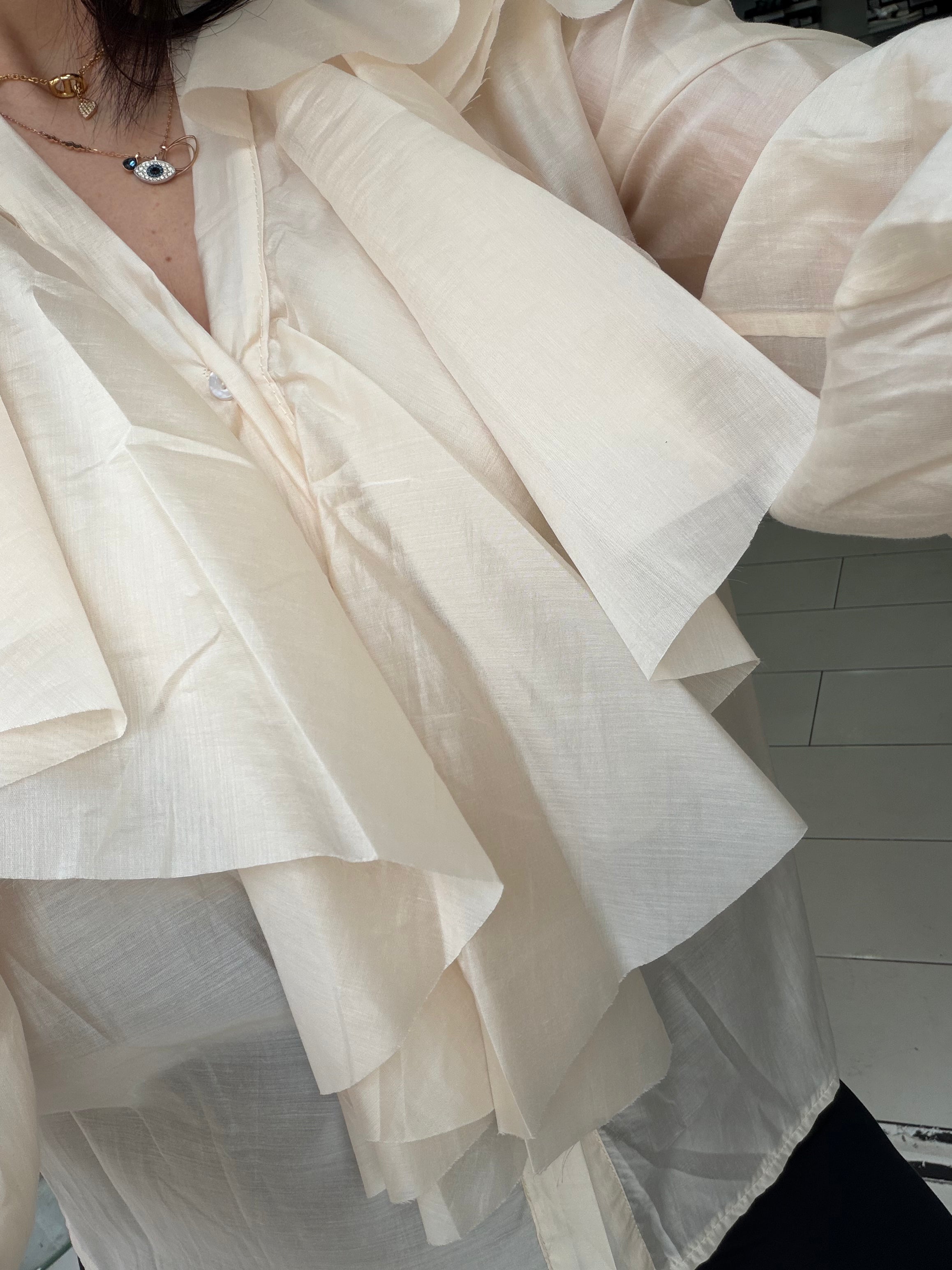 Chemise jabot - beige