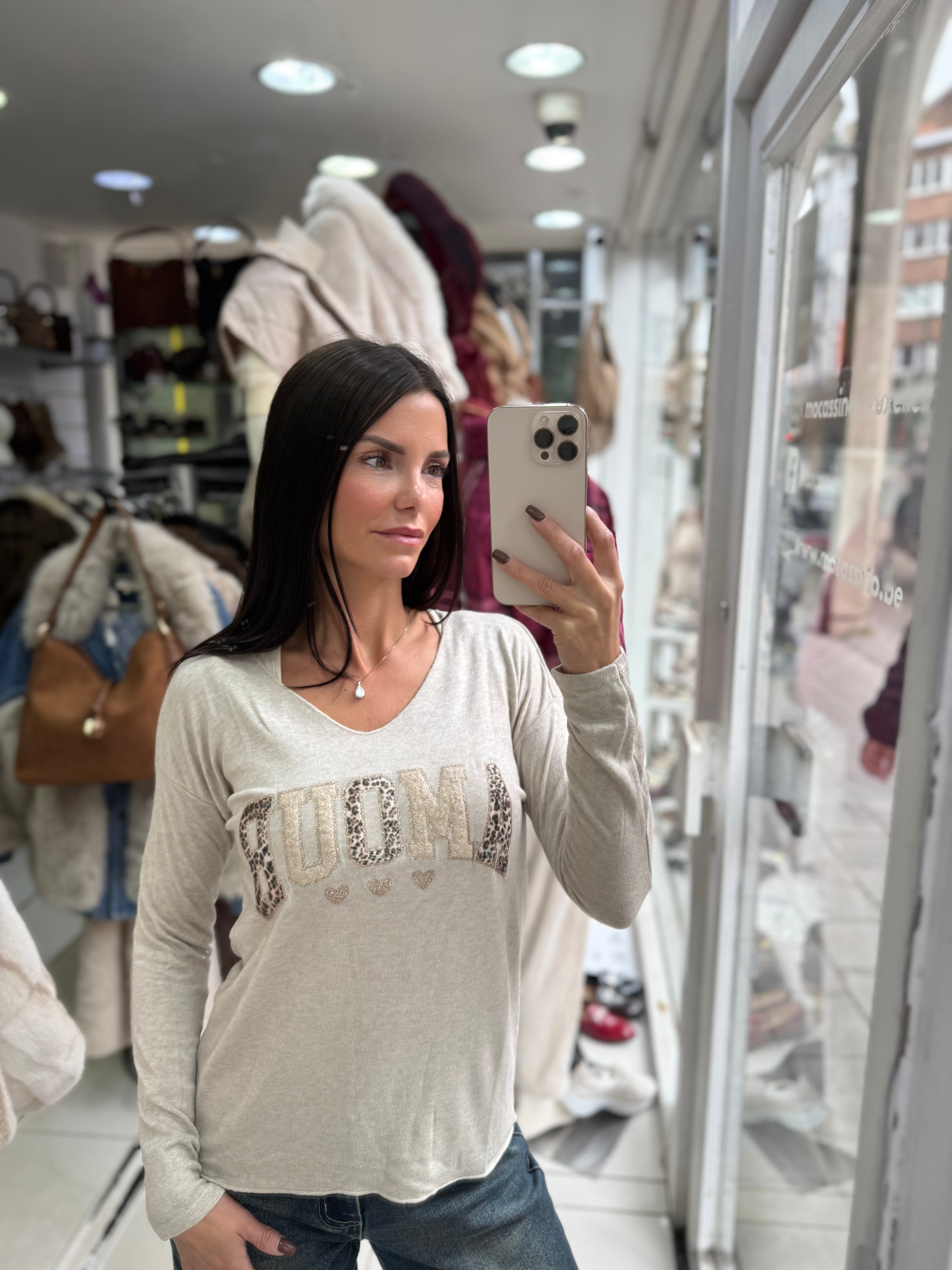 Pull léger “Amour” – Beige